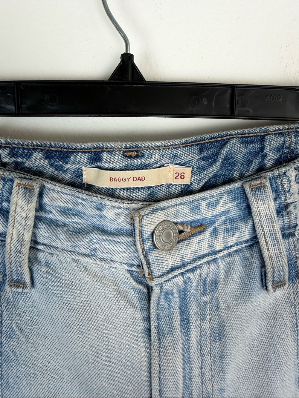 Levi's Baggy Dad Recrafted Straight Jeans 2 Toned Size 26 - Picture 4 of 7